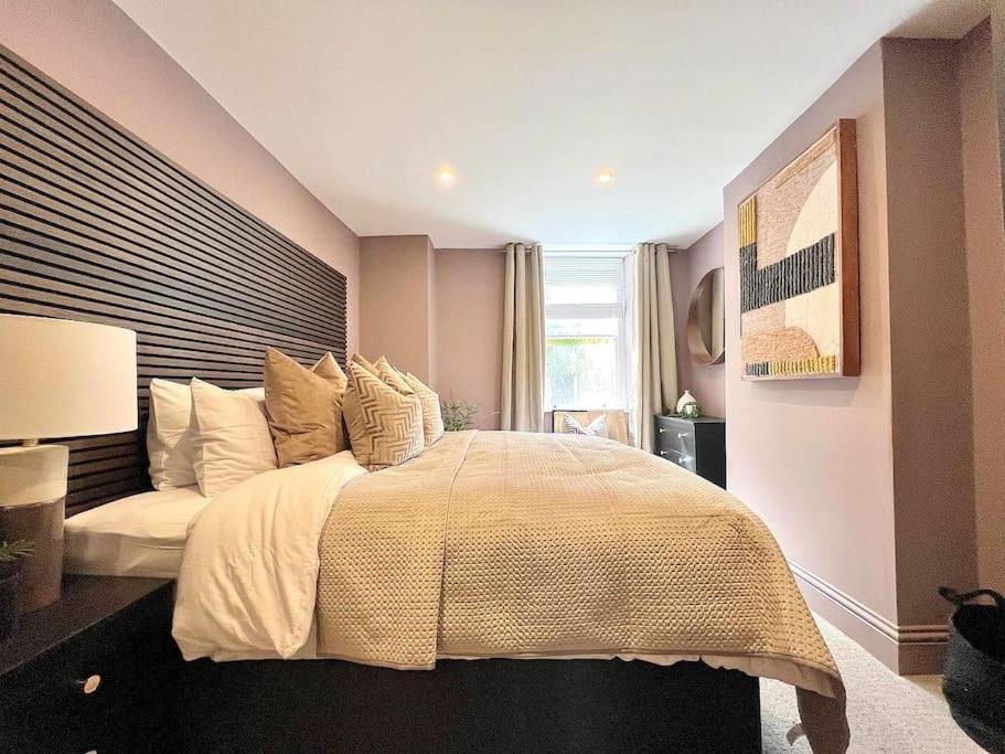 Fabulous Large Apartment In Great Location Bath Exteriér fotografie